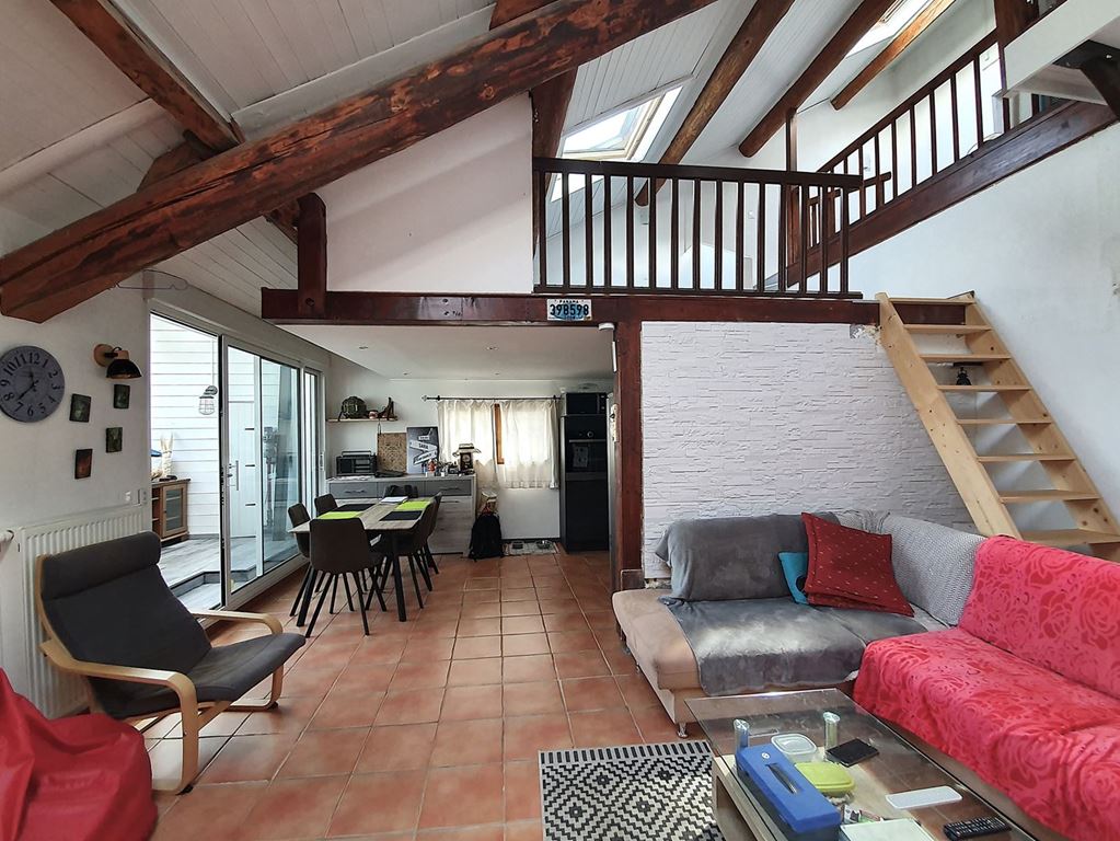 Appartement Appartement BRENTHONNE 305000€ BOUCHER IMMOBILIER Appartement Appartement BRENTHONNE 305000€ BOUCHER IMMOBILIER
