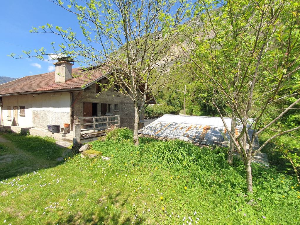 Maison de bourg ST JEOIRE 295000€ BOUCHER IMMOBILIER Maison de bourg ST JEOIRE 295000€ BOUCHER IMMOBILIER