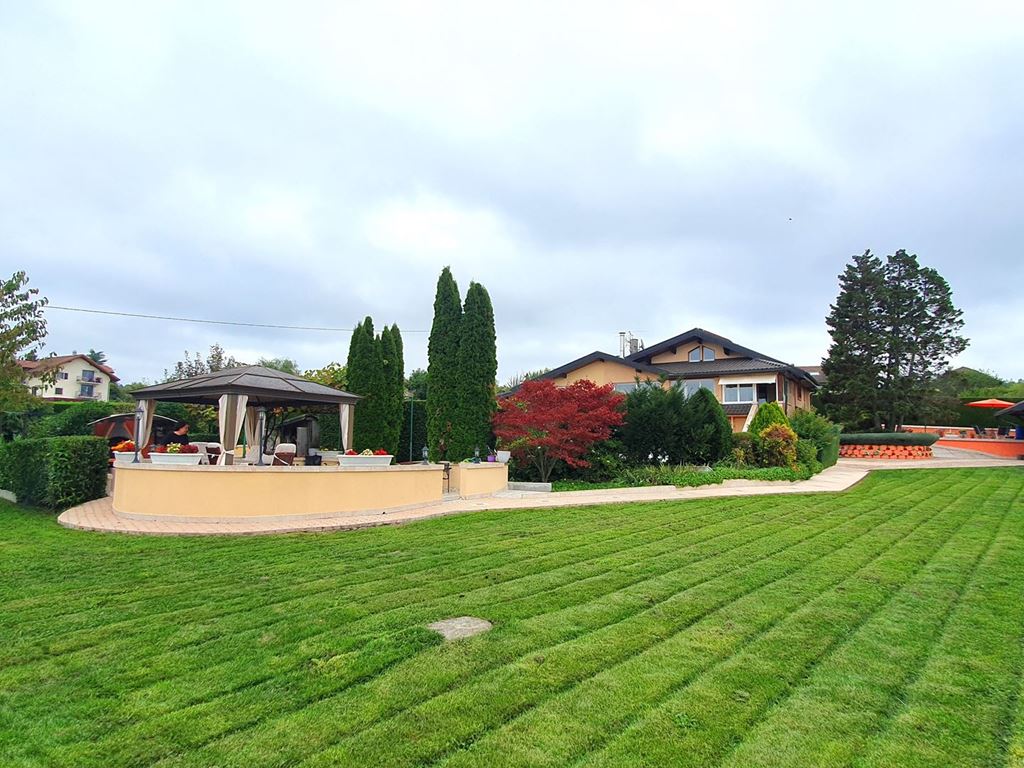 Propriété BALLAISON (74140) BOUCHER IMMOBILIER Propriété BALLAISON (74140) BOUCHER IMMOBILIER