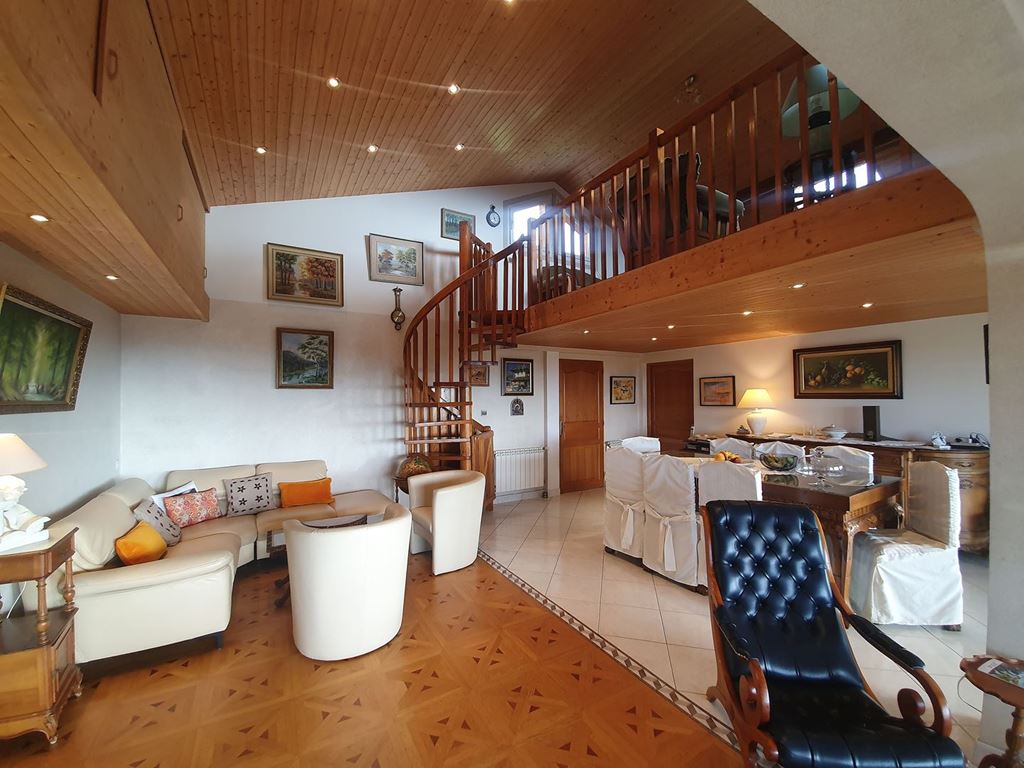 Propriété BALLAISON (74140) BOUCHER IMMOBILIER Propriété BALLAISON (74140) BOUCHER IMMOBILIER