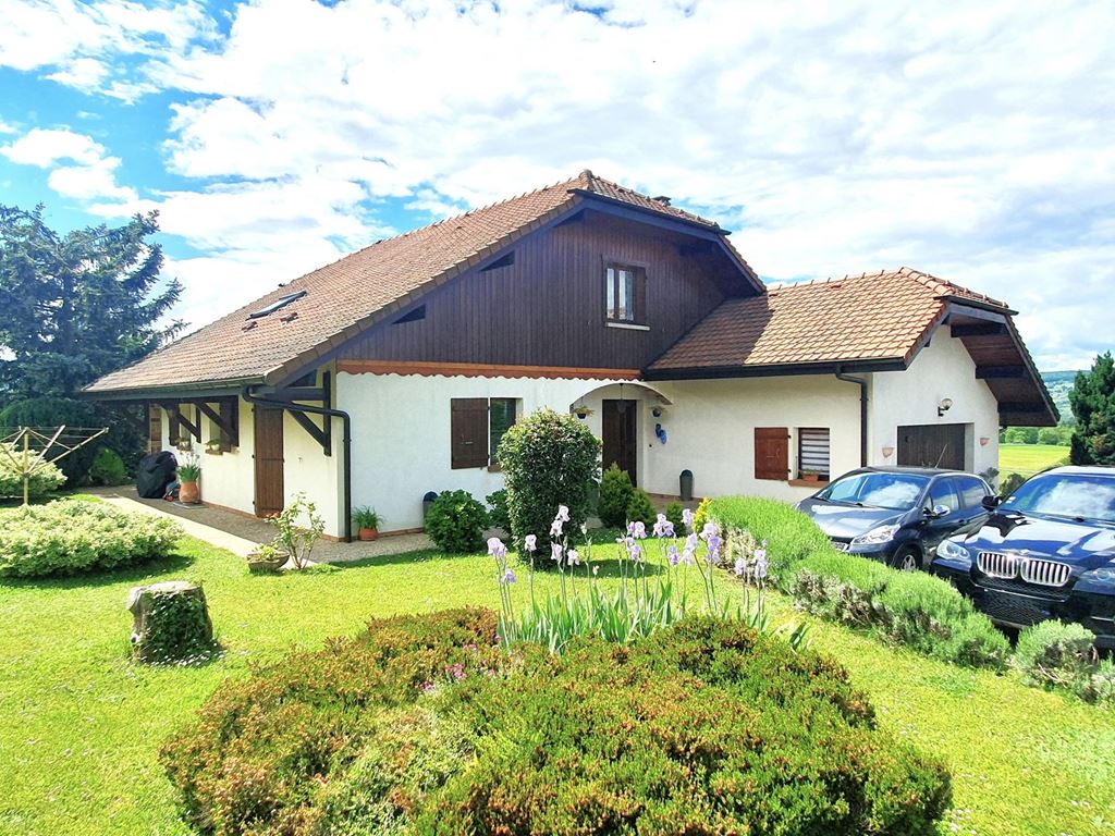 Propriété FESSY 890000€ BOUCHER IMMOBILIER