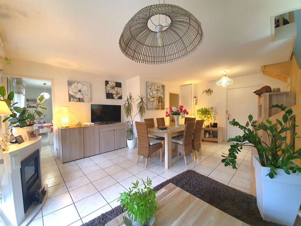 Appartement Duplex BONS EN CHABLAIS 355000€ BOUCHER IMMOBILIER Appartement Duplex BONS EN CHABLAIS 355000€ BOUCHER IMMOBILIER